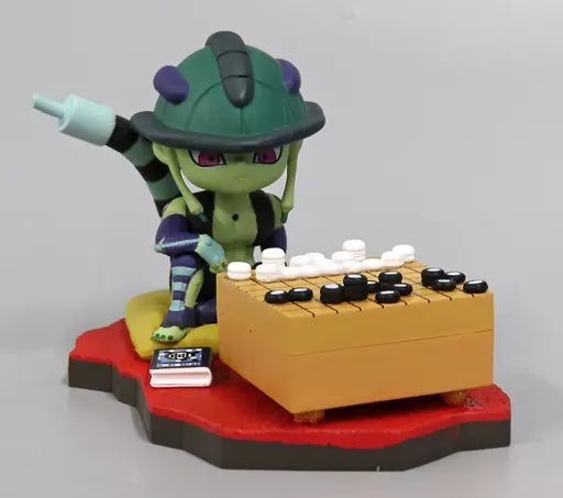 Re-Ment Desktop Hunter 3 figure