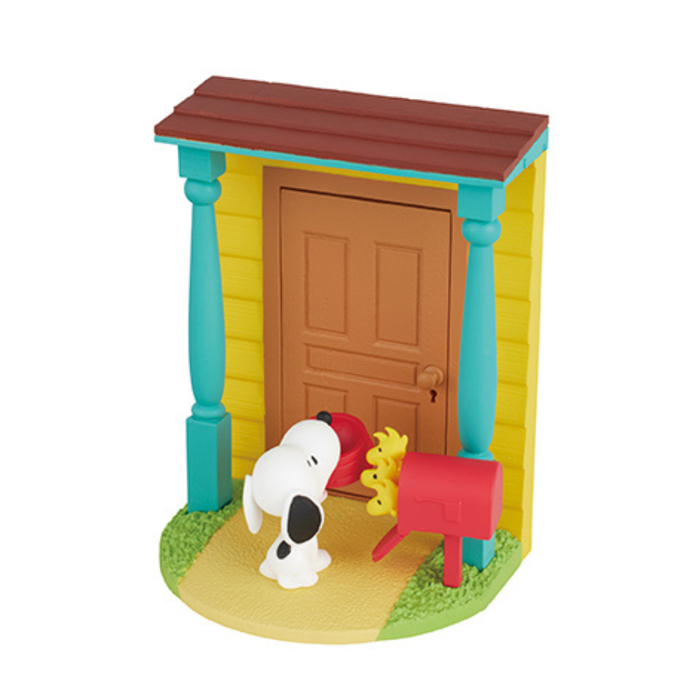 Re-Ment Snoopy Door Story figure