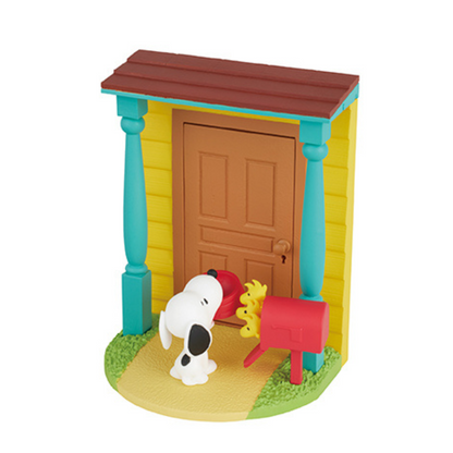 Re-Ment Snoopy Door Story figure